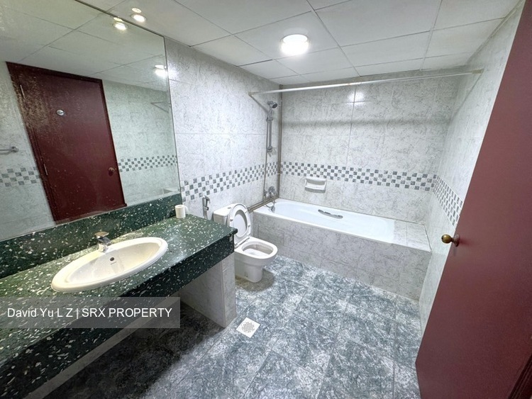 UE Square (D9), Apartment #612717221